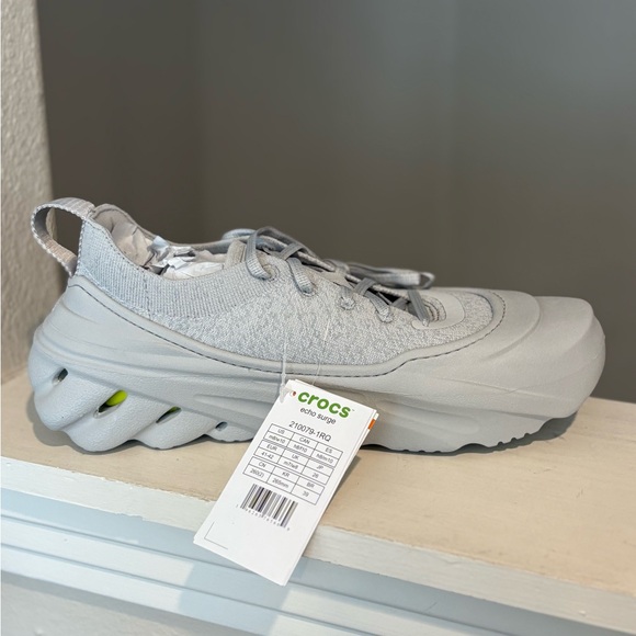 Brand New Crocs Echo Surge Sneakers Men’s 8 / WMN 10 Color:Atmosphere/Acidity